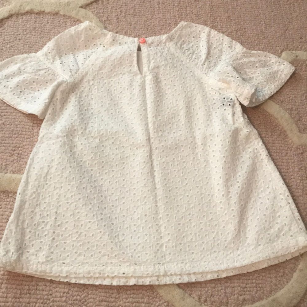 Cat & Jack eyelet flutter sleeve - Picture 2 of 2
